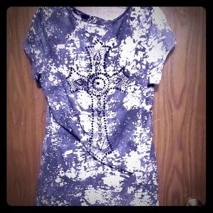 Maurice's XL vneck tshirt